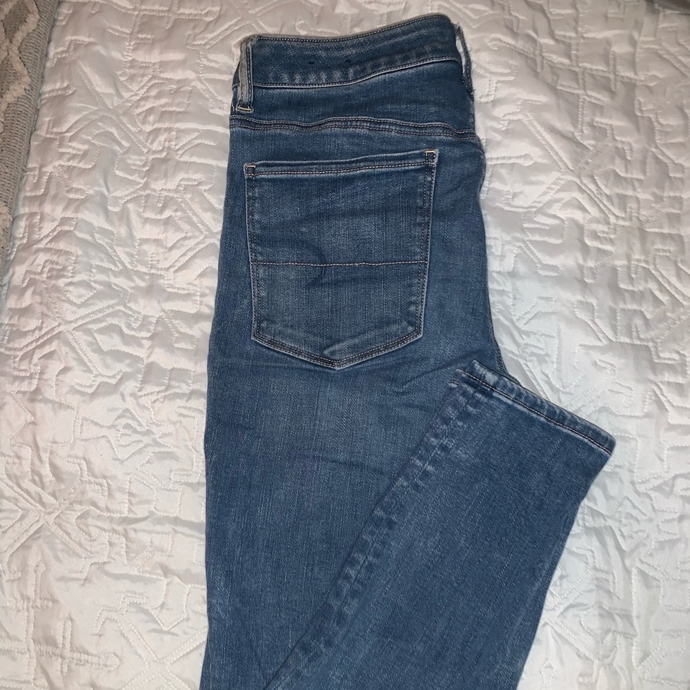 American Eagle Medium Wash Jeggings